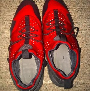 Nike Air Hurrache Red